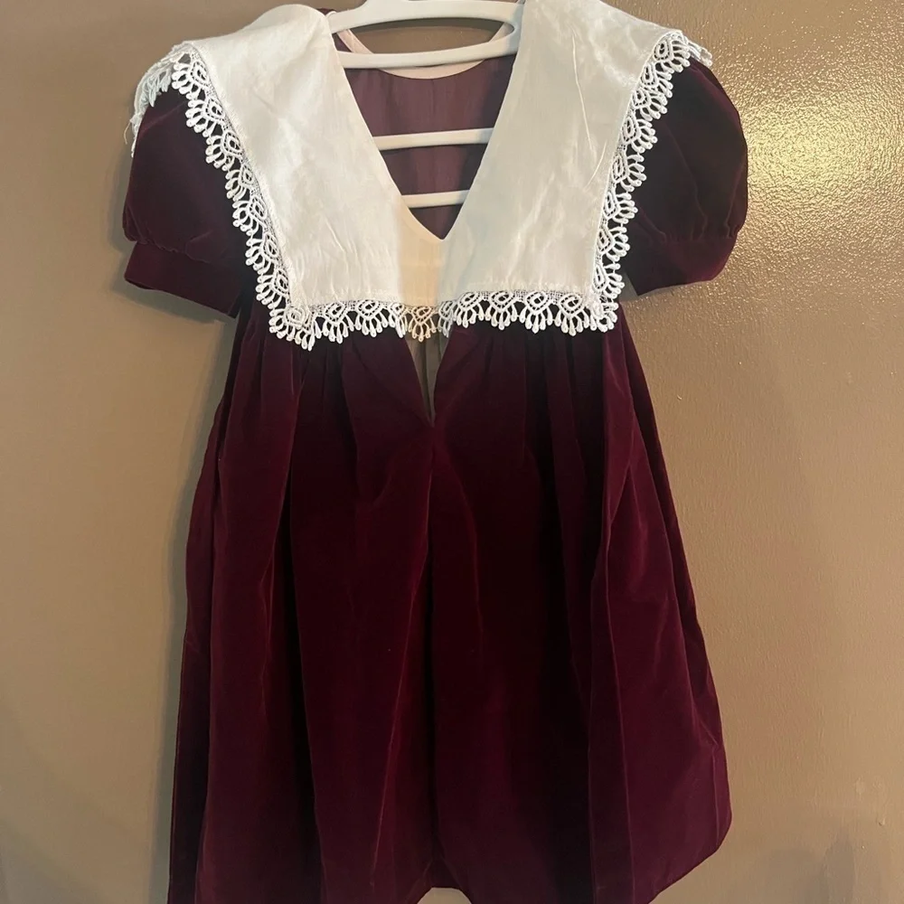 Kids Vintage Velvet Dress 👗